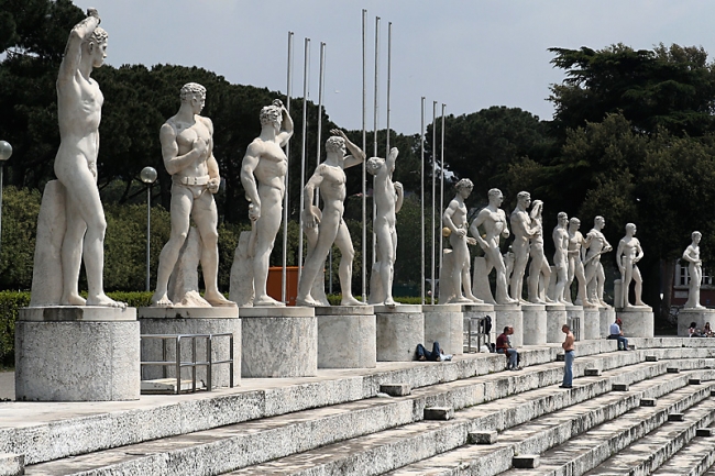 Stadio dei marmi 185